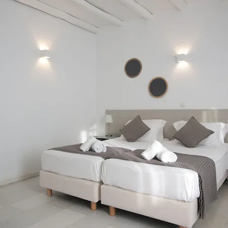 호텔 Parian Lithos 3*