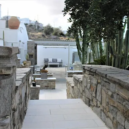 Parian Lithos Naousa (Paros)