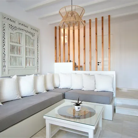 Hotel Parian Lithos 3*