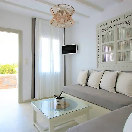 Hotel Parian Lithos 3*
