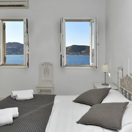 Hotel Parian Lithos 3*