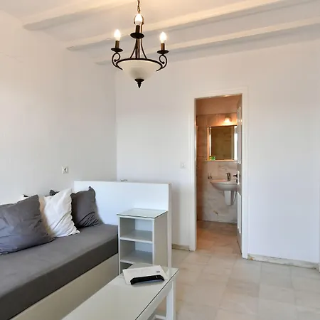 Parian Lithos 3* Náoussa