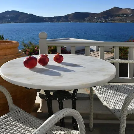 Hotel Parian Lithos 3*