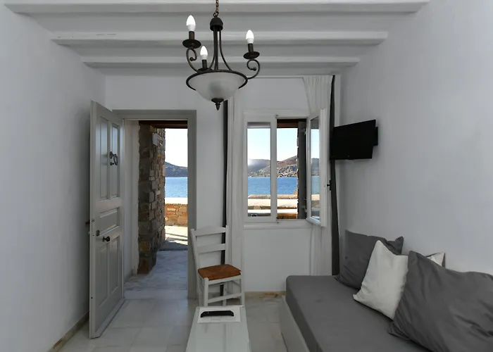 Parian Lithos Naousa (Paros)